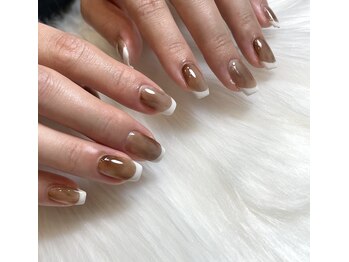 ロムニー(ROMUNI)/