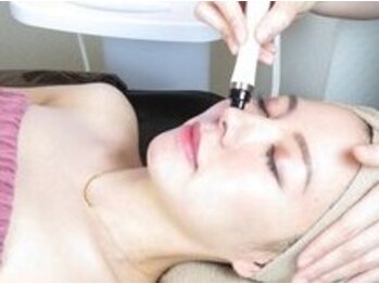 ナムズ(Nams)の写真/【毛穴撲滅コースお得なクーポン】多数ご用意！最新機器導入で、奥までぐんぐん幹細胞を導入♪お肌の改善！