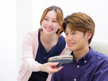 ティースペース(T-space)の写真/【できる男の新常識！】白い歯でお顔の印象＆清潔感UP☆憧れの白い歯で自信あふれるお顔に♪