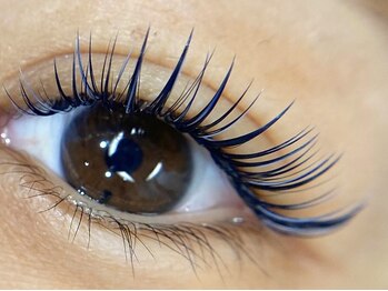 BELINDA秦野マツエク/LED/まつげパーマ/アイブロウ/フラットラッシュ/マツエク×パ-マ/【デニムブルー×アイスブルー】