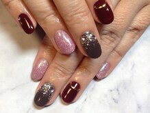 ラウト デコレーションアンドネイルサロン(Lauto Decoration&Nail Salon)/ボルドーネイル