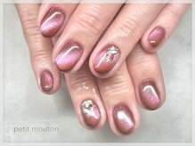 プチムトン 鶯谷店(petit mouton)/【シェル×マグネットネイル】