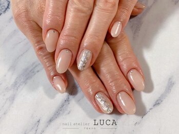 ネイルアトリエルカ(nail atelier LUCA)/W-163 大人上品シェルネイル