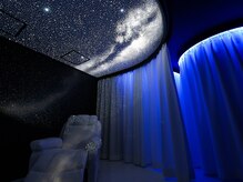 アリエス/夜空のような雰囲気