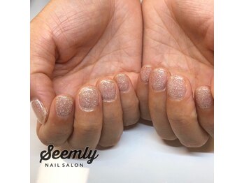 シームリー(Seemly)/