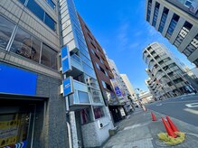 イルアング(il Anng)/【道案内】8.こちらのビル10F