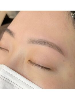 ビューステージ アイブロウサロン 岡山/自然なアーチ眉♪