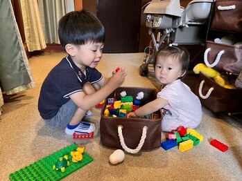 子育てママの整体サロン/施術中のお子様の様子