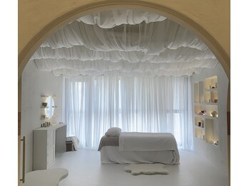 ダリアビューティーアンドピラティス 麻布十番(Daria beauty & pilates)/異世界な店内【麻布十番】