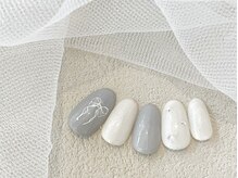 シ ベル 梅田茶屋町店 ネイル(Ci belle)/手書き風リボン/グレー/ホワイト