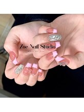 ゾエネイルスタジオ(zoe nail studio)/