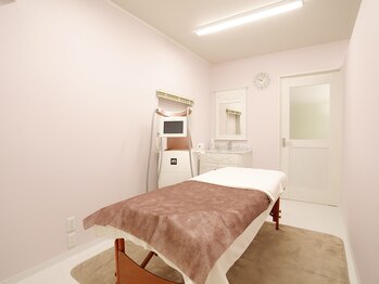 ユウキ(yuuki)/施術ルームへご案内致します。