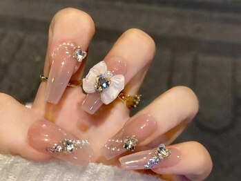 ユミ(U mi)の写真/《センスと技術が光る指先に☆》デザインにこだわる人必見!美フォルムで指先を美しく仕上げます!