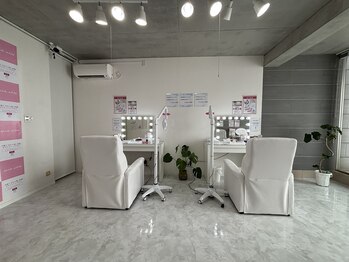 エクシアホワイトニング 奥田店/施術面