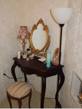 シェービングアンドエステ ニシムラ(NISHIMURA)/メイクルーム