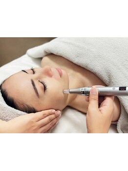 ホウレイ線・たるみ改善！予防ケア