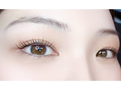 トゥウィンクル(Twinkle)の写真
