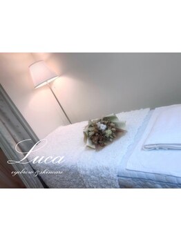 ゆったり空間で施術が受けられるサロン