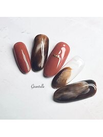 ニュアンス系大人ネイル