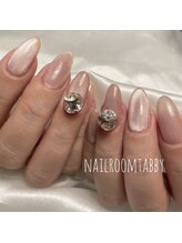 タビー(Tabby)/マグネットワンカラー＋ビジュー