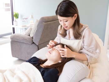 デフィ(DeFi)/店内【まつげパーマ/眉毛】