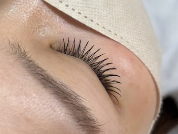 エトワール 三軒茶屋駅前(etoile)の写真/LED導入salon【最軽量／高持続フラットラッシュ】カール・長さ・太さ豊富にご用意◎