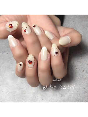 nail art BLUE DAISY