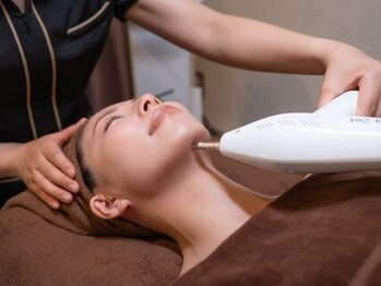 ビーシェイプ 君津(B-Shape)の写真/世界50か国導入◆最新小顔《レモンボトル》二重あご/顔脂肪分解/V字リフト/小顔コルギマシン付で究極小顔♪