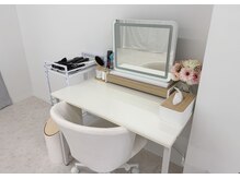 カエラ 関内店(Kaela)の雰囲気（施術後のお直しもできるようドレッサー完備！）