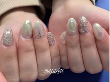 ネイルサロン ブルーム(BLOOM)/キラキラニュアンスネイル706