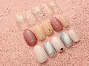 ワンラブネイルズ 池袋店(One Love Nails)の写真/毎月デザイン更新！初心者の方でも安心価格！ワンカラー¥3990♪シンプルデザインは定額ビギナーSET¥4590☆