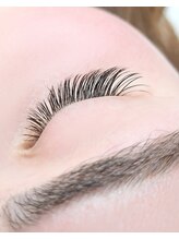 アイラッシュ ラボ ヒトミ(Eyelash Lab Hitomi)/ボリュームラッシュ