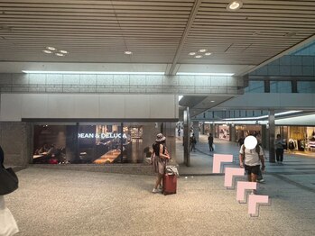 ハーブガレージ 心斎橋店(HERB garage)/(2)まっすぐ進む