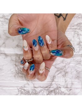 ブルー大理石ネイル