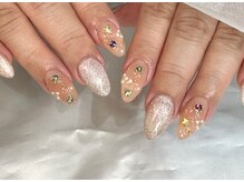 アリイネイルズ(ALII Nails)/ビジューネイル