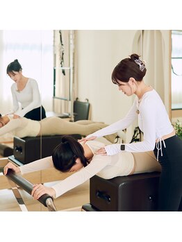 アルピラティス 池尻大橋(AruPilates)の写真/マッサージや整体で戻ってしまう辛い肩こり・腰痛に！解剖学に基づく指導で根本改善◎【池尻大橋徒歩3分】