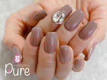 ピュア(Pure)/vカットネイル