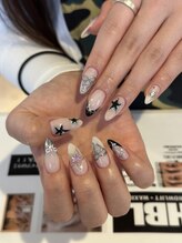 モアネイルズ(MORE-NAILS)/持ち込み6600