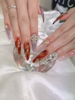 長さ出しのできるサロン