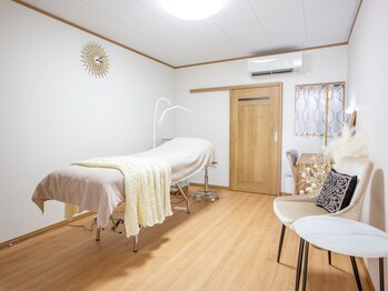 ミシェル(MICHELL)の写真/軽量付け心地人気Ｎo.1♪ナチュラルな目元のデザインをご提案させていただきます。