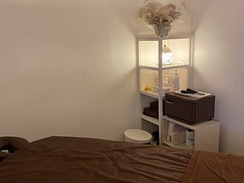 イエルバブエナの写真/周りを気にせずゆったり寛げる空間♪完全個室のプライベート空間でのフットトリートメントでむくみを改善◎