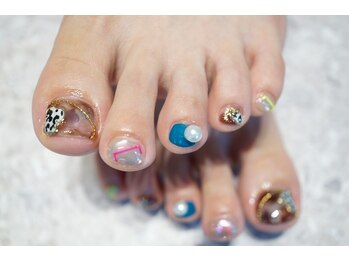 ネイル フライガール(nail FLY GIRL)/個性はフットネイル