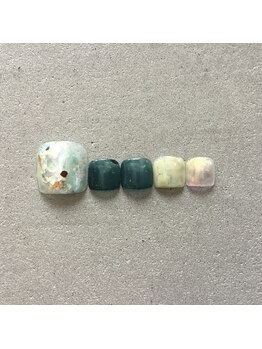 グリーン×ミラー×ストーン