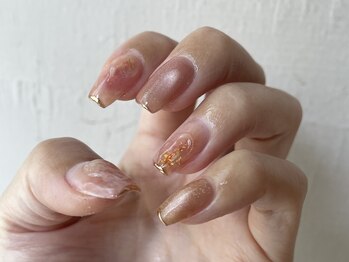 アメリアンドカシェット(Amelie&Cachette)/ニュアンスネイル:maika