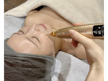 ビジュツ(BIJYUTSU)の写真/【シミケア専門サロン】機械にこだわりあり◎美容業界に特化したプロのスタッフによる施術が受けられる♪