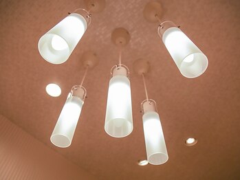 シェリール(Cherir)/サロン内観