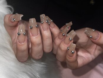 ハチイチイチサン(8113)/ピアスネイル