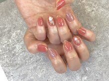 ルーナ(Runa)/ラメ＆シェルネイル【¥5720】