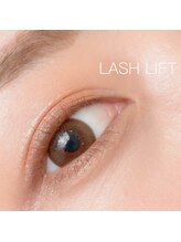 アイズリル(i's lilou.)/ラッシュリフト