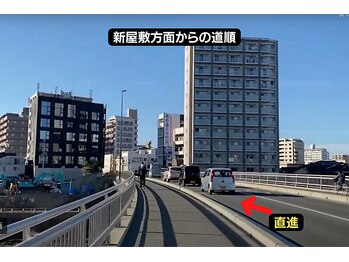 ビビ(bibi)/【アクセス】新屋敷方面から5